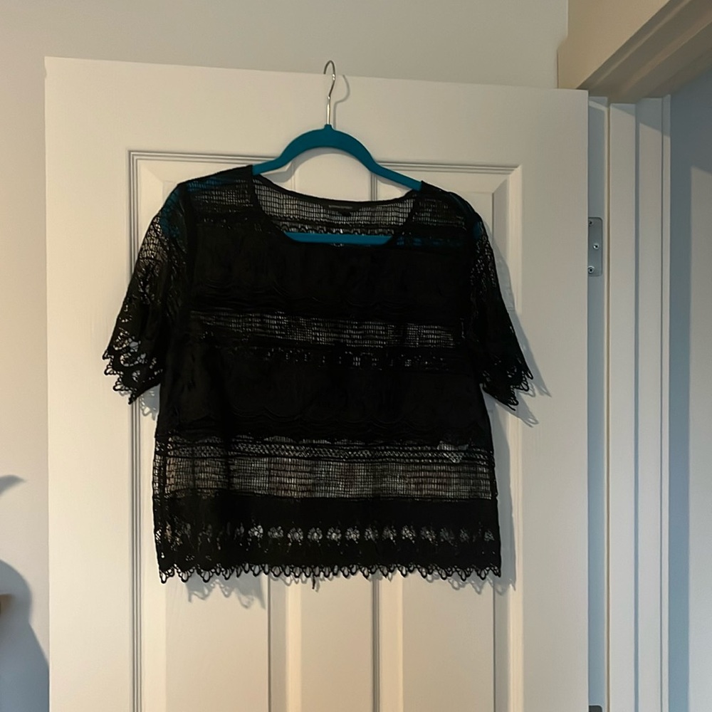Banana Republic blouse. New conditon.